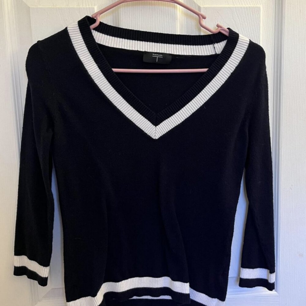 Xs navy Tahari fitted sweater
